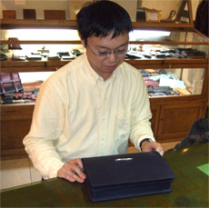 クラッチバッグ