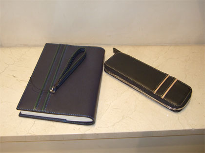 ブックカバー、ペンケース、ストラップ