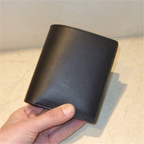 とってもちっちゃい、ふたつ折り財布