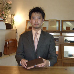 プレゼント用の長財布