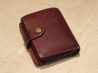 ふたつ折りのお財布