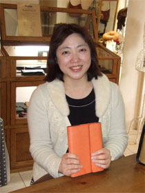 ２冊の手帳を収納できる手帳カバー