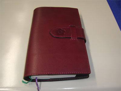 ご希望のロゴをお入れした手帳カバー