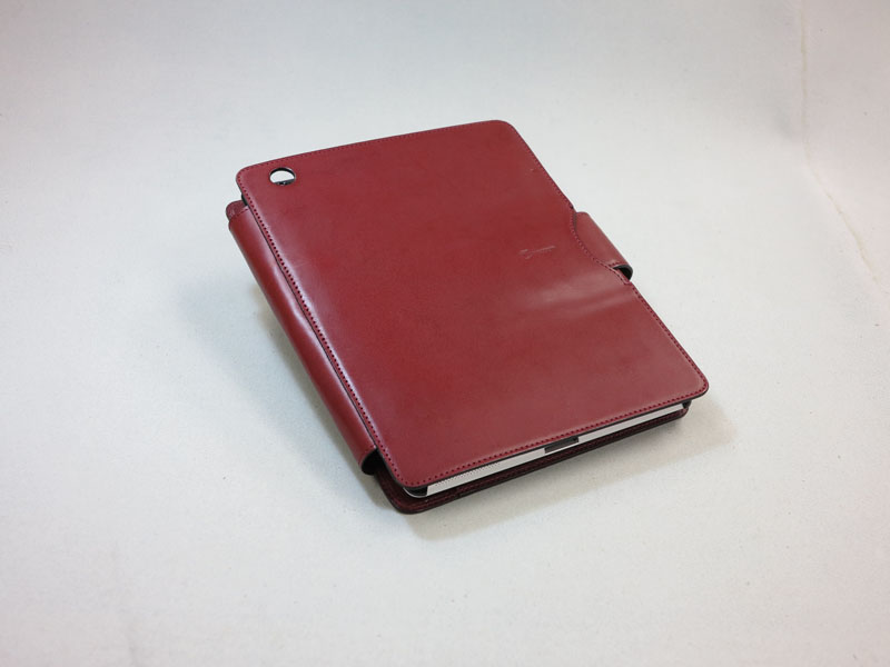 第4世代にも対応するiPadケース「copulo」、マンガになっちゃいました！