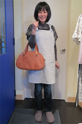 革の製作スクール　生徒作品のトートバッグをご紹介します。