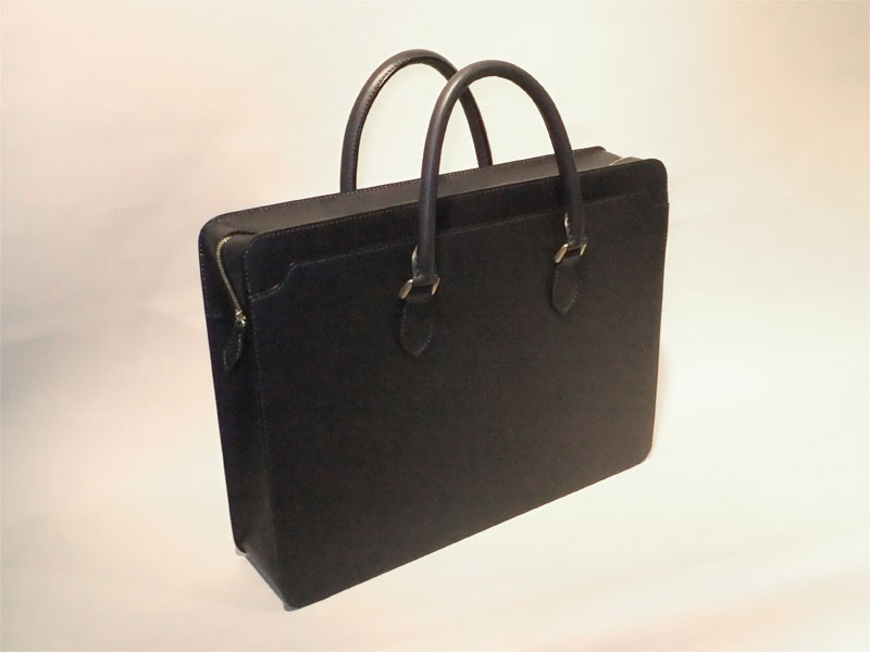 見本ありブリーフケースのご感想をいただきました。