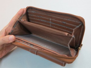 見本の財布２