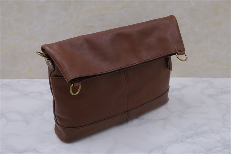 ショルダーバッグ - 鞄・バッグ・財布 革のフルオーダーメイド 