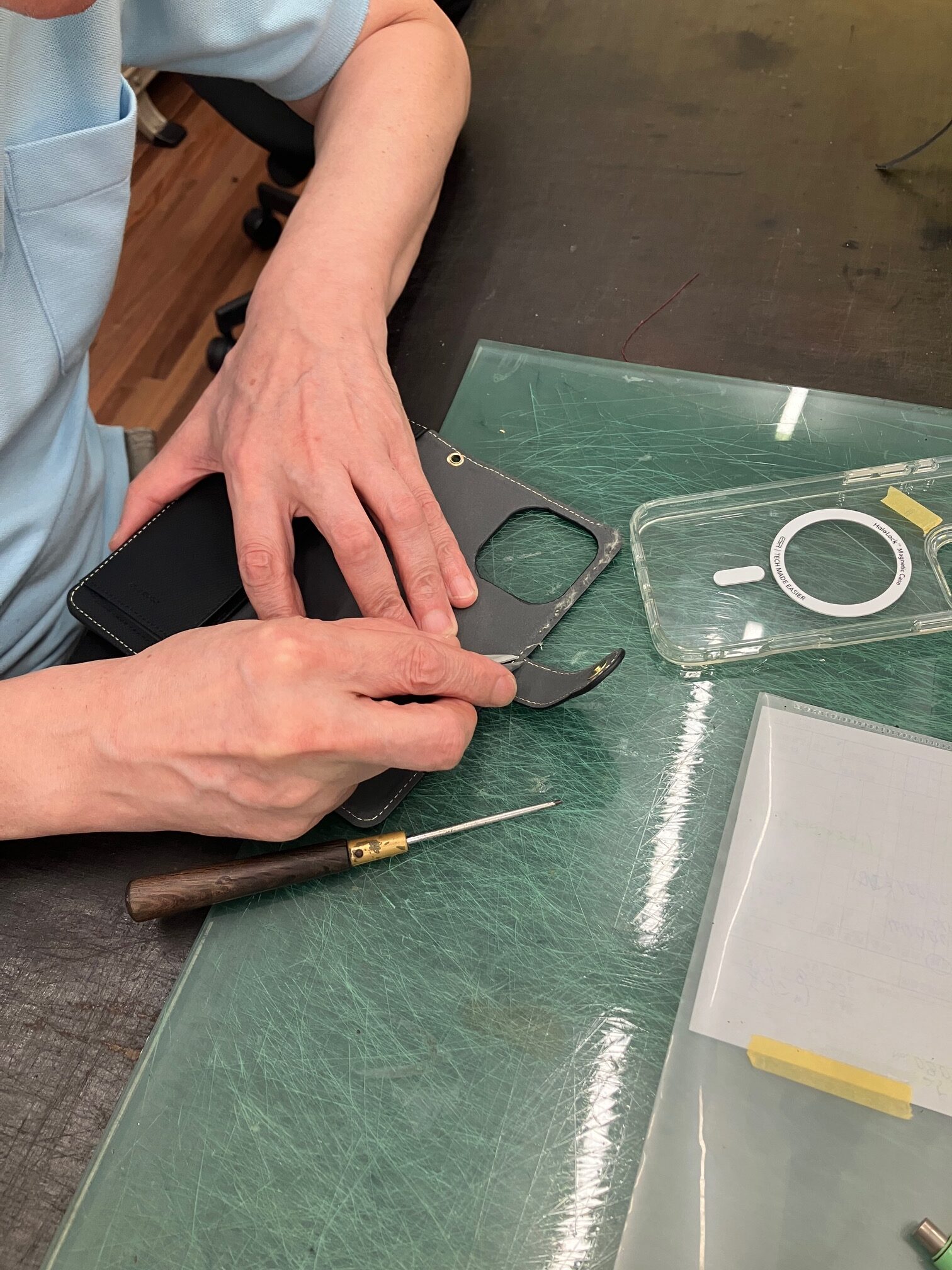 市販スマホケースの分解実験