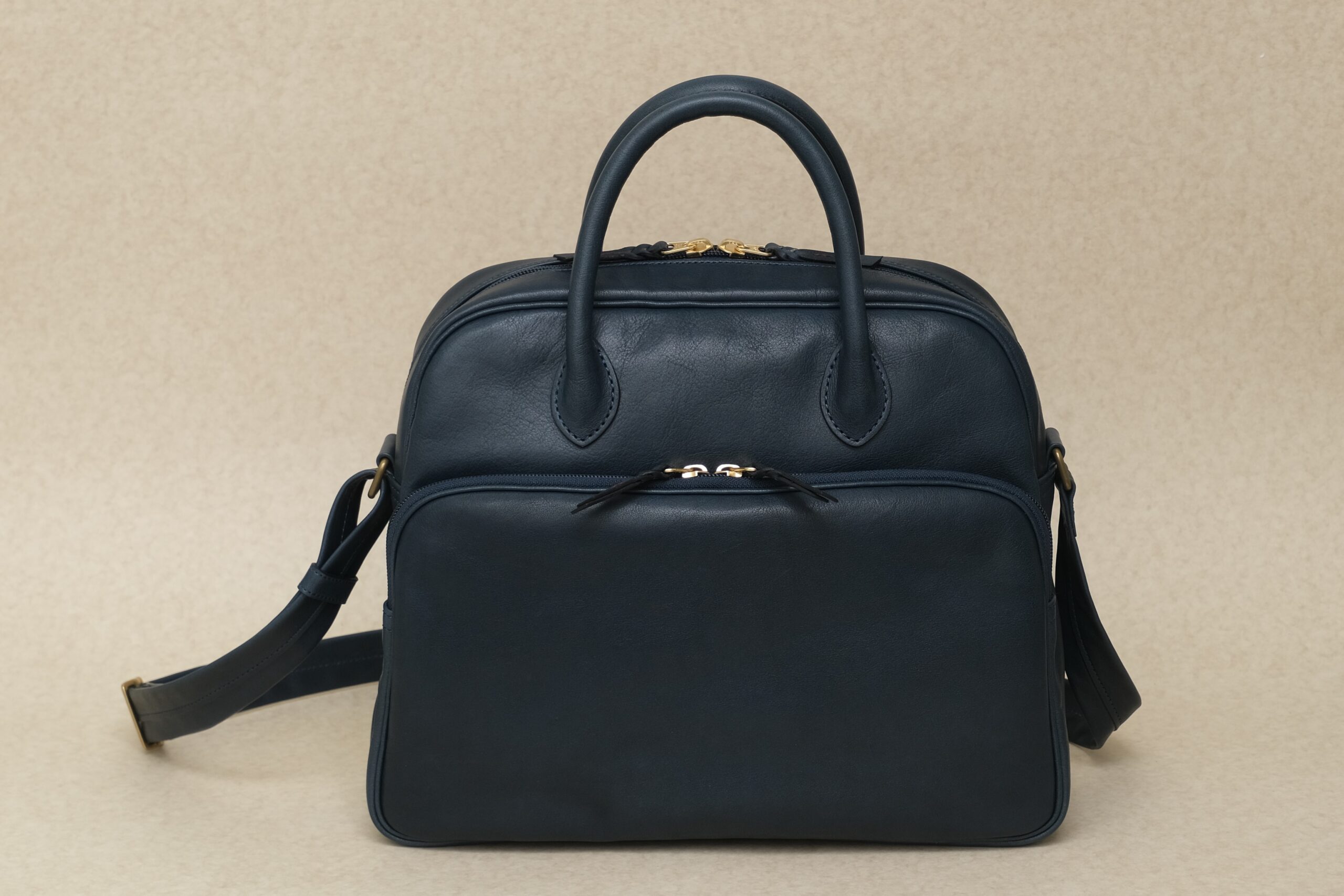 小旅行用のボストンバッグ 2510N