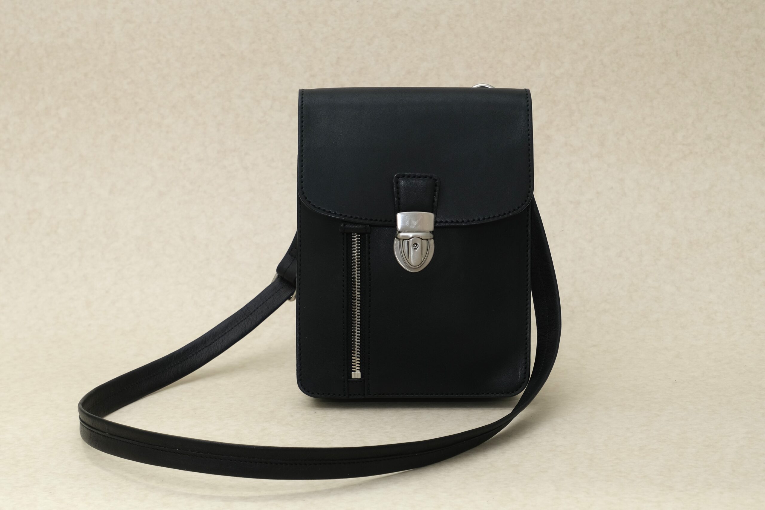 丈夫なベルトポケット　251201