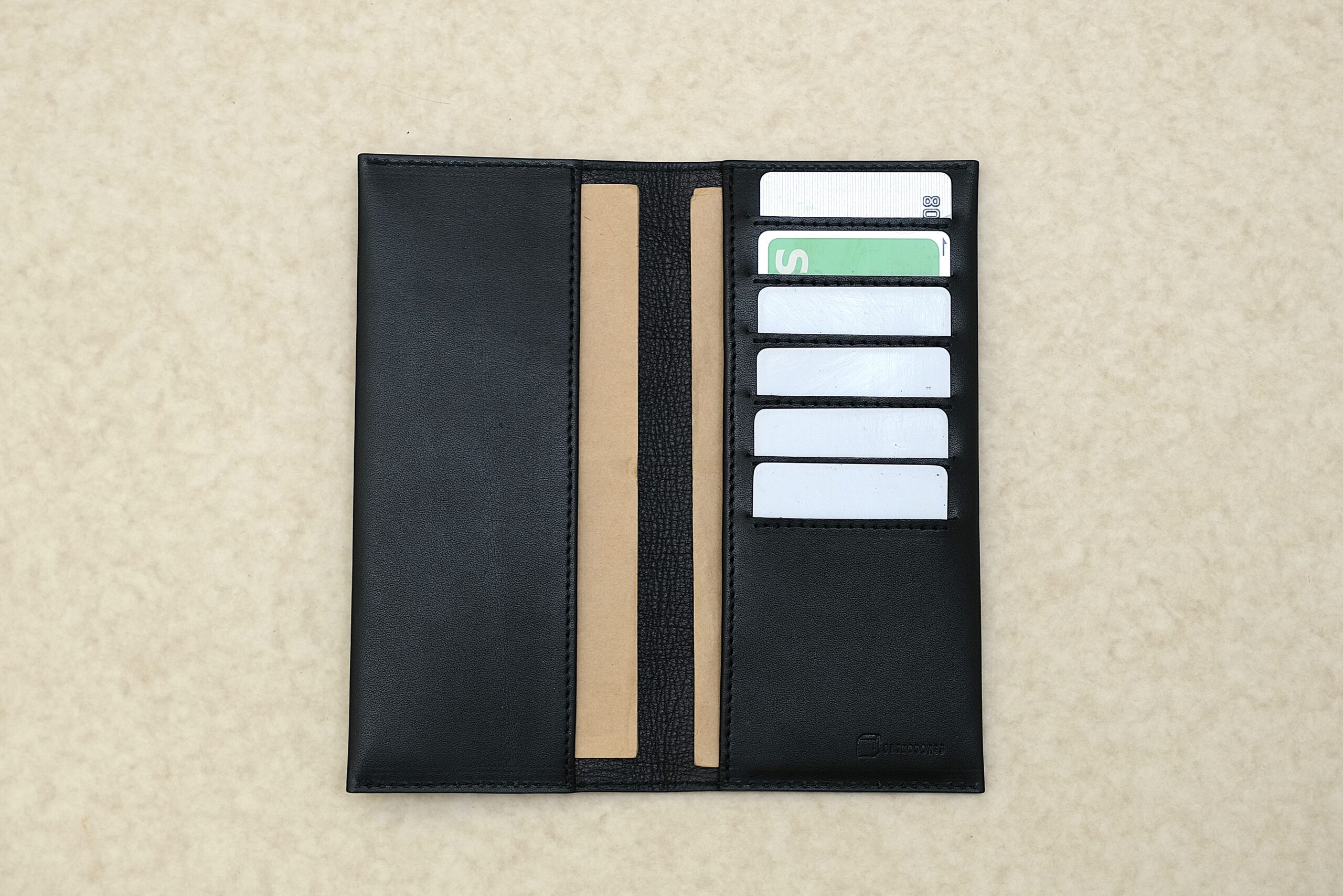 風水にも良い定番長財布　2601N